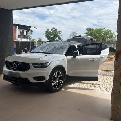 VOLVO XC40 2.0 T5 GASOLINA R-DESIGN AWD GEARTRONIC